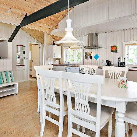 4 Person In Hurup Thy-by Traum Vakantiehuis Sønder Ydby